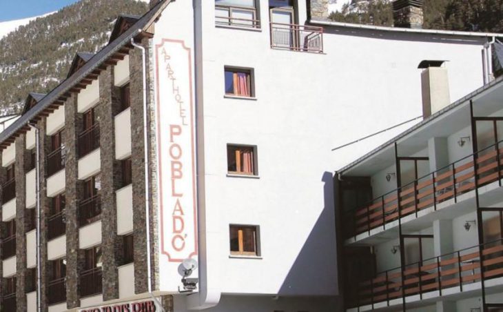 Poblado Apartments, Arinsal, External